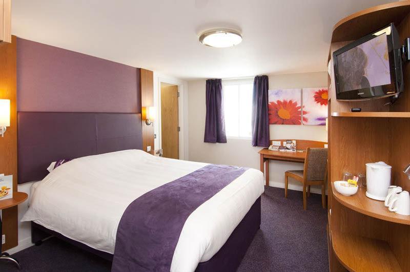 Premier Inn Гринок Экстерьер фото