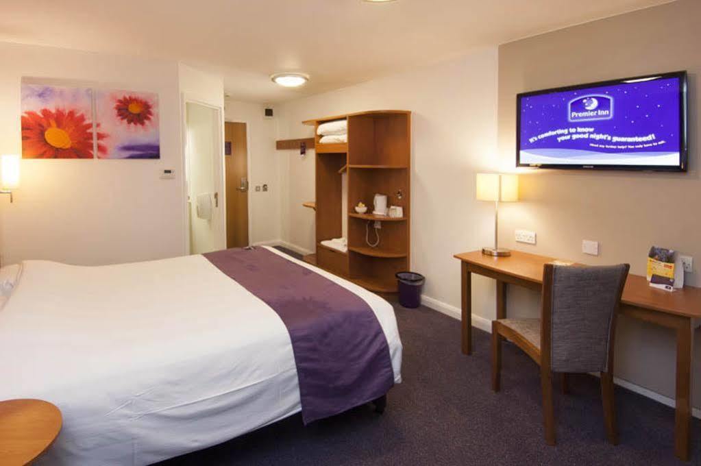 Premier Inn Гринок Экстерьер фото